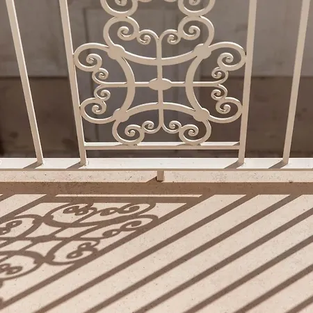 Bed & Breakfast Palazzo Novecento *